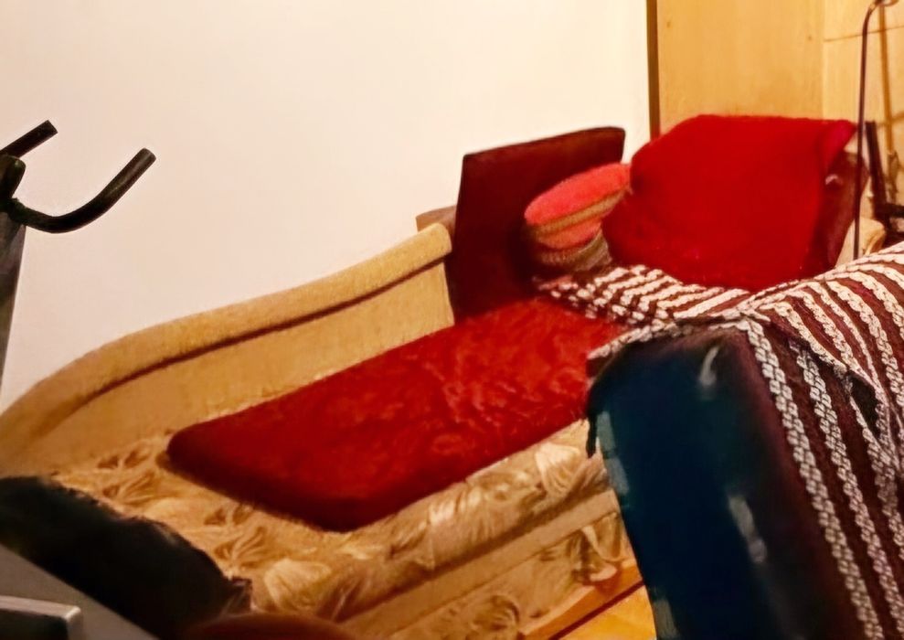 Meble szafa komoda witryna sofa wypoczynek tapczan