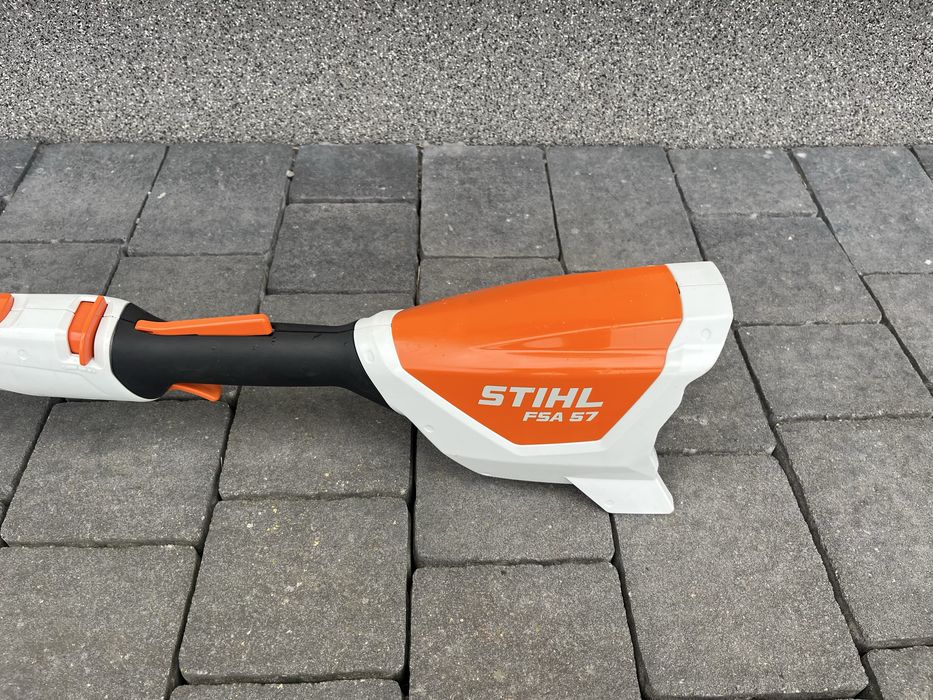 Kosa podkaszarka akumulatorowa Stihl FSA 57