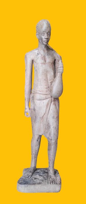 Esculturas em madeira