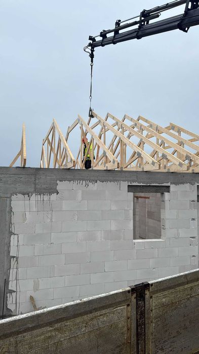 Wiązary dachowe + dachówka  Kompletna usługa Wykonania