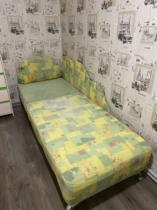 Ліжко дитяче