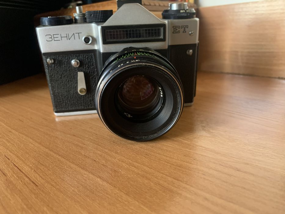 Продам фотоаппарат Зенит ЕТ
