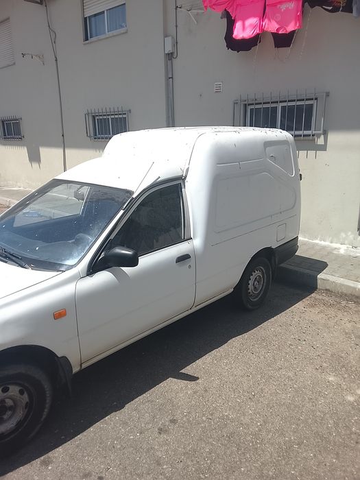 nissan sunny 1.7
