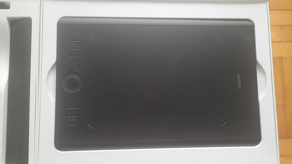 Wacom intuos pro m pth-660 tablet graficzny