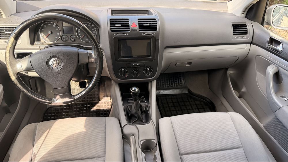 Volkswagen vw Golg V 1.4 FSI ekran dotykowy Pioneer tuba glosniki