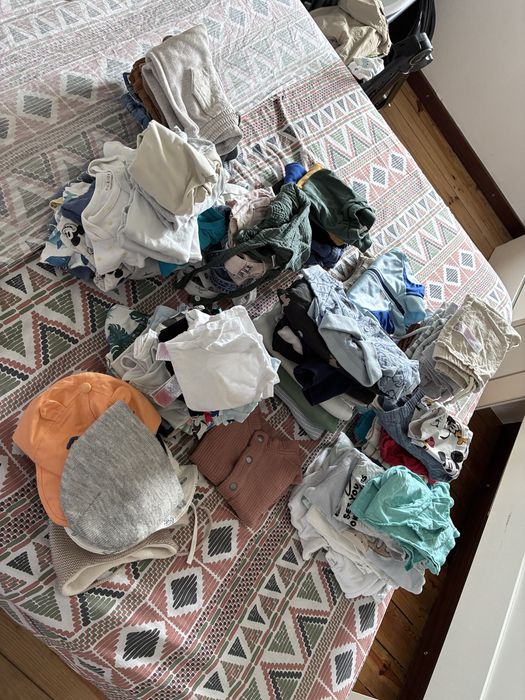 Roupa de bebé menino