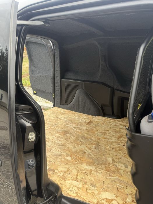 Peugeot partner 1.6hdi 3lug