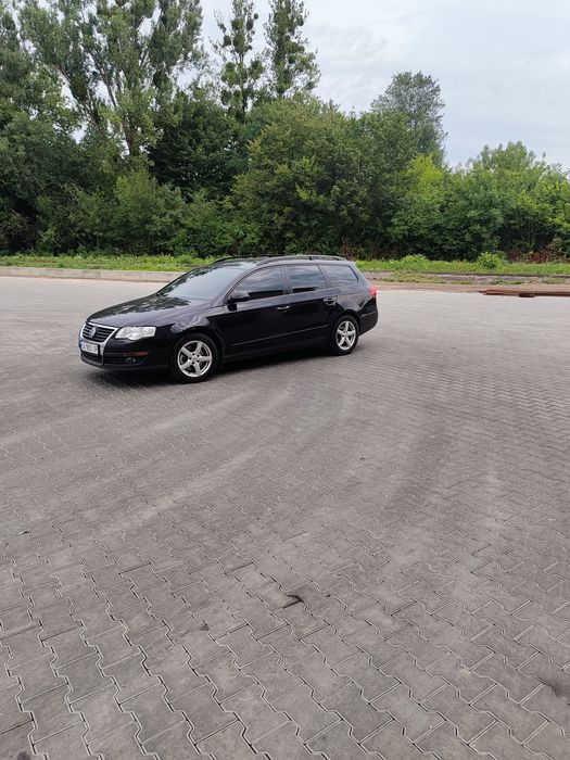 Авто  Фольксваген б-6