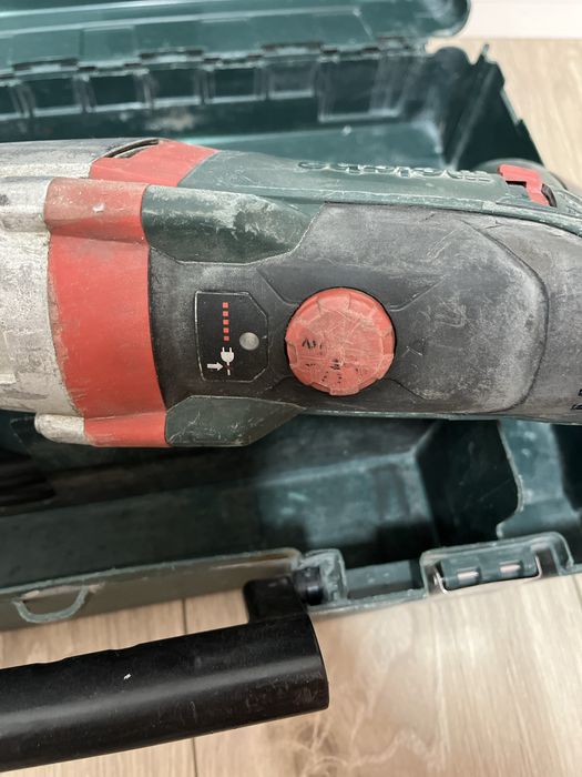 Перфоратор METABO UHVE 2860-2 Quick