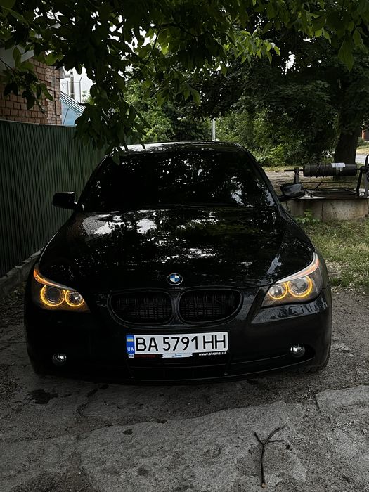 Продам BMW e60.