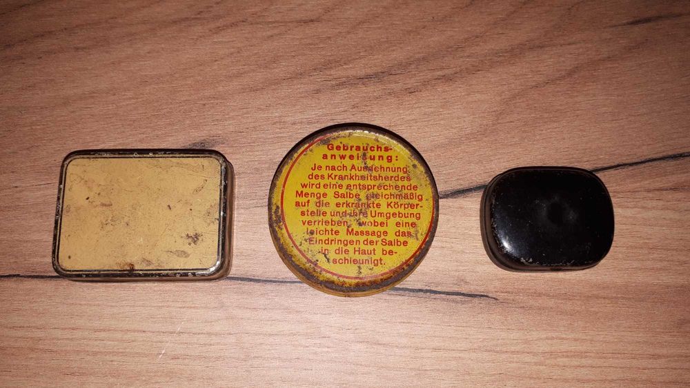 Stare metalowe  pudełko,  puszki, reklama , Aussig , Dresden.