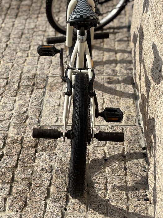Bmx bicicleta nova