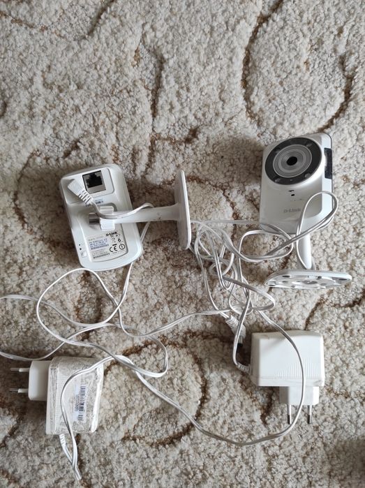 Камера наблюдения за домом и офисом D-Link DCS-932L
DCS-932L