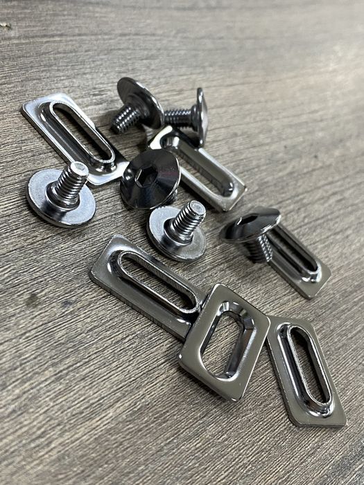 Śruby bloków spd sl szosowych shimano SM-SH11