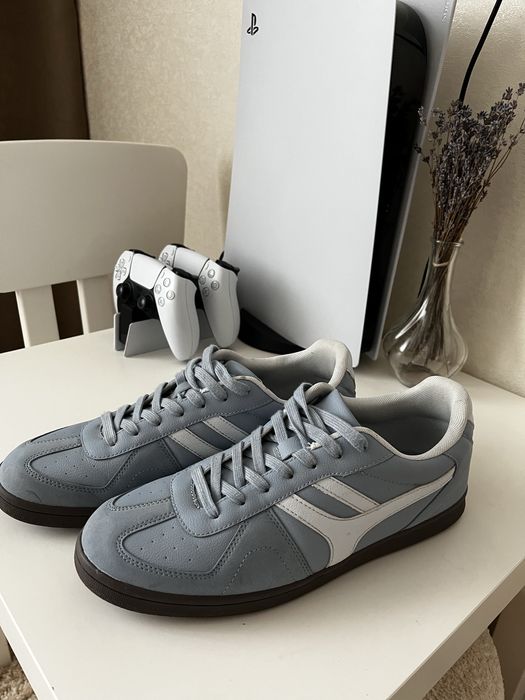 Кросівки чоловічі pull&bear 43р