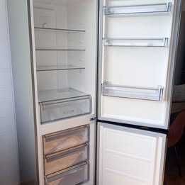 Frigorifico Combinado Qilive - NOVO