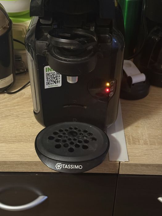 Капсульна кавоварка Bosch TAS1402 Tassimo Vivy 2