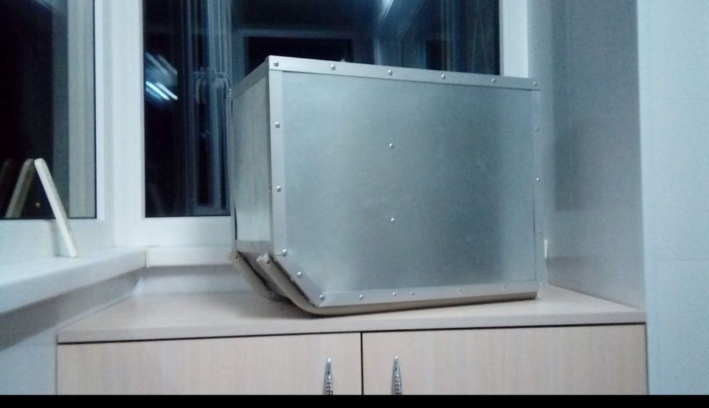 Ящик для зимової рибалки