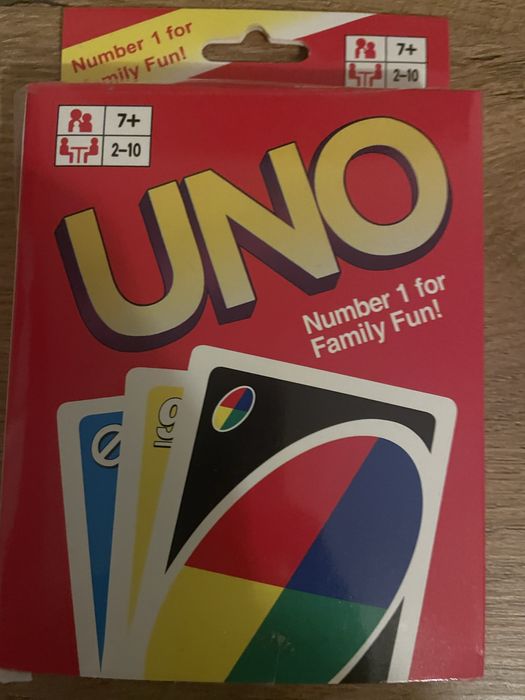 Gra karciana Uno nowa