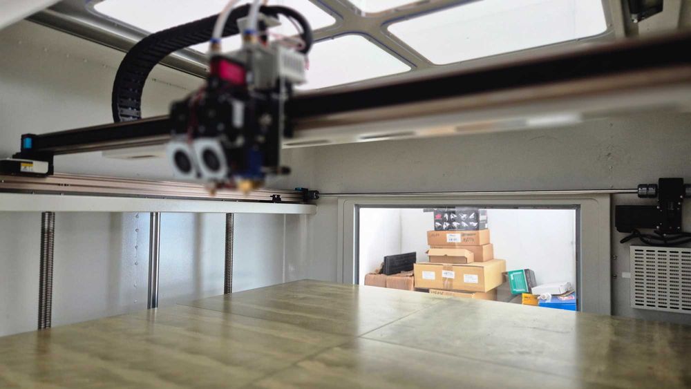 Impressora 3D Profissional – CreatBot F1000 – Como Nova