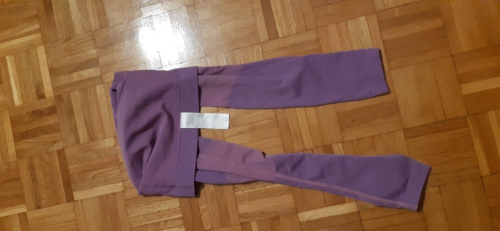 Dziewczece Legginsy termiczne rozmiar 134