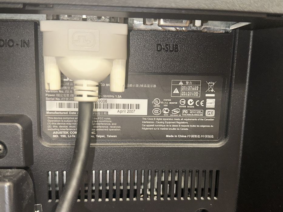 монітор asus 2007 року