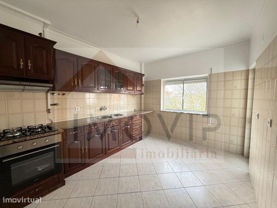 Apartamento T2 Pinhal Novo- zona central