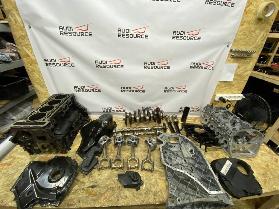 Блок головка розпредвал колінвал мотор CPM Audi A4 B8 A5 Q5 2.0 tfsi