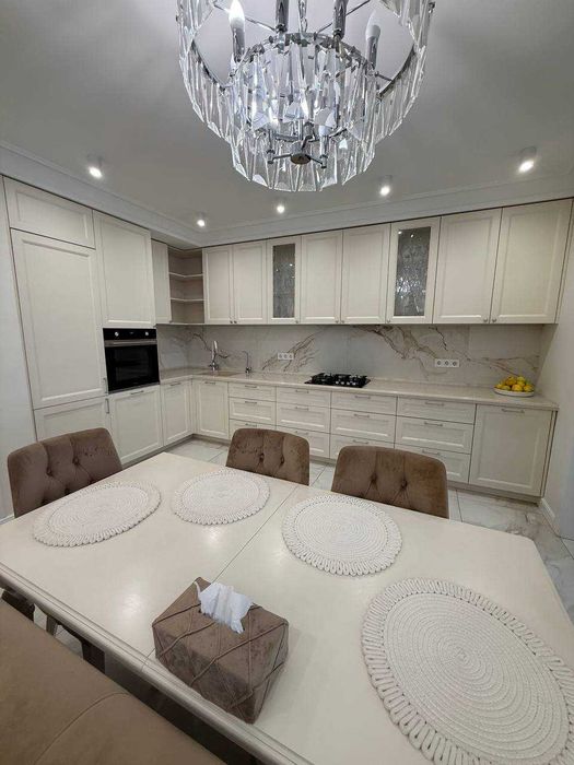 VIP-рівень: квартира з терасою і ремонтом ID 43888 - View 2