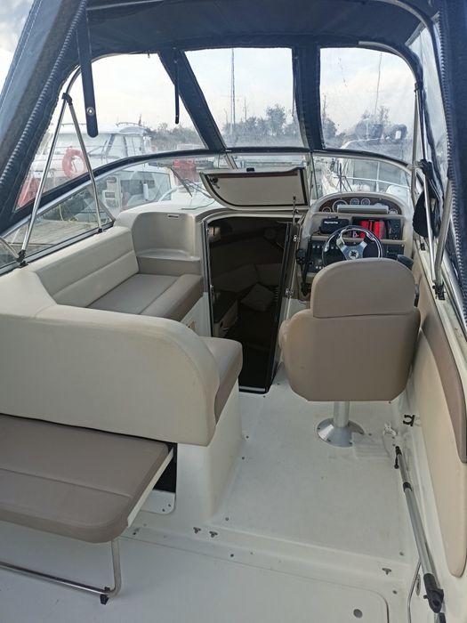 Łódź Bayliner 2355