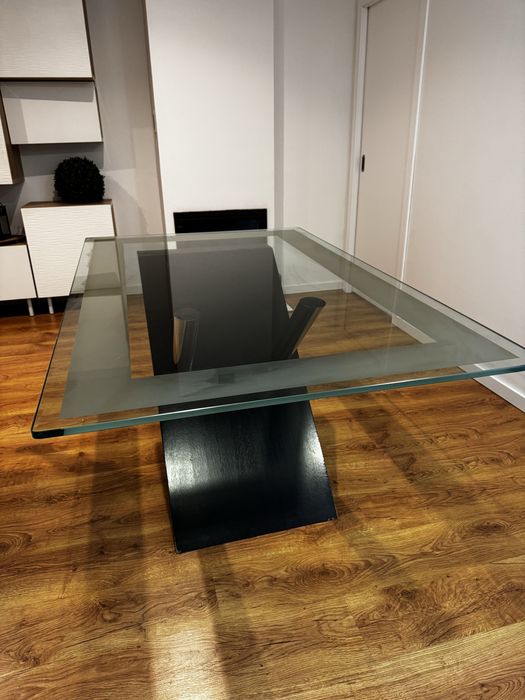 Mesa de jantar em vidro 160x100 cm – design moderno