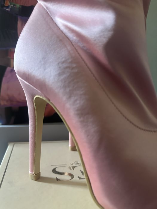 Botki 38 różowe,nowe