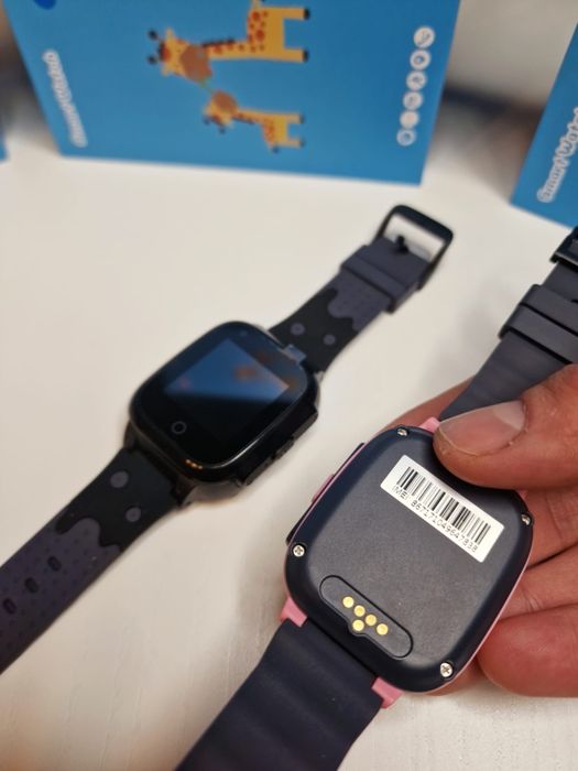 NOVO) SmartWatch Criança 4G c/Localizador GPS Relógio IOS Android