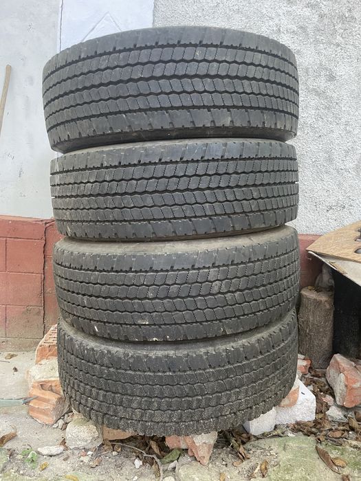 Шини Резина Dunlop 315/80 r22,5 на Volvo FH та інші