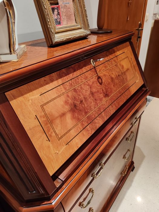 Papeleira/ Cómoda/Secretária D. José / D. Maria Impecável