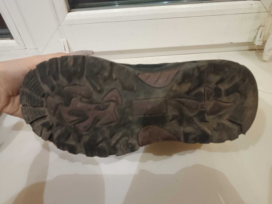 тренінгові черевики quechua