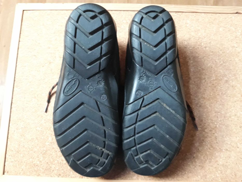 Botas biqueira aço 42 como novas