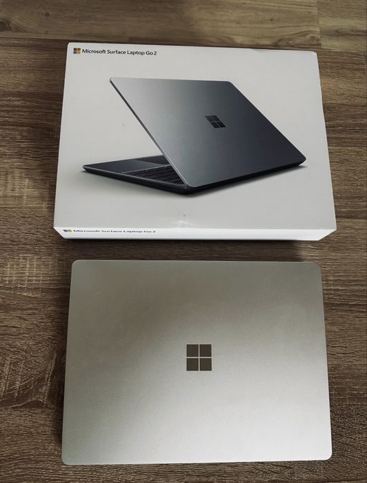 Microsoft Surface Laptop Go 2