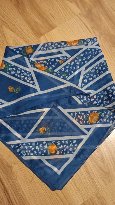 Apaszka chusta wielofunkcyjna