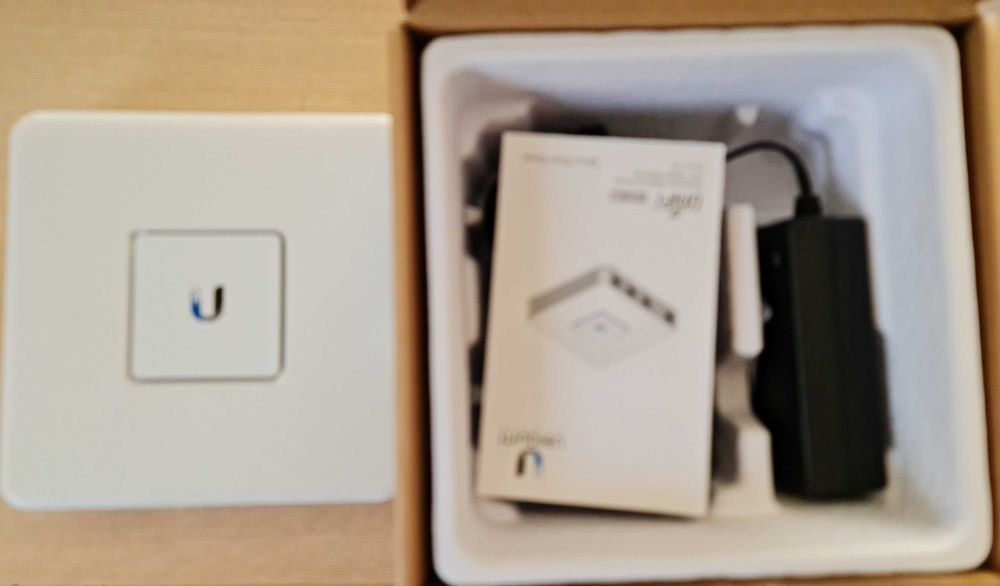 Ubiquiti Security Gateway USG Router UniFi