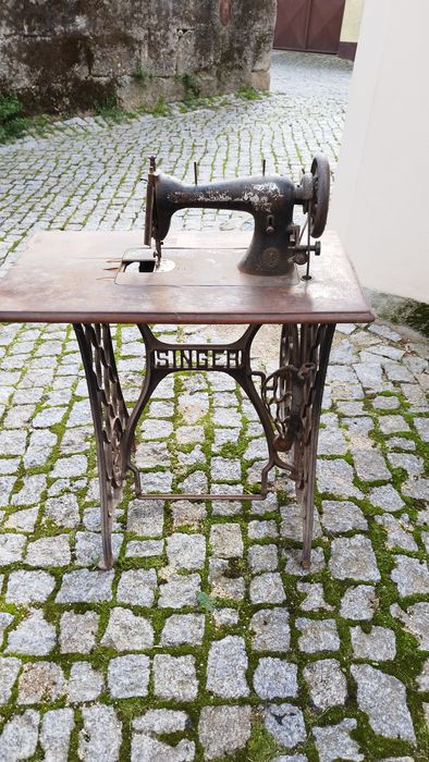 Máquina costura Singer para restauro