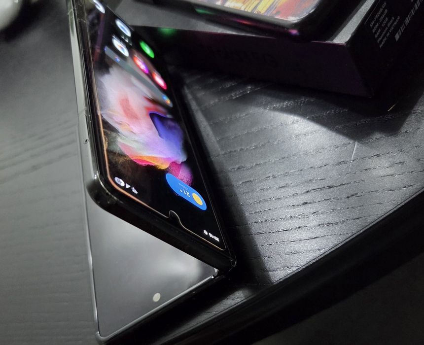 Samsung  Z Fold 3  512 Gb  12GB RAM  ver descrição defeito último preço
