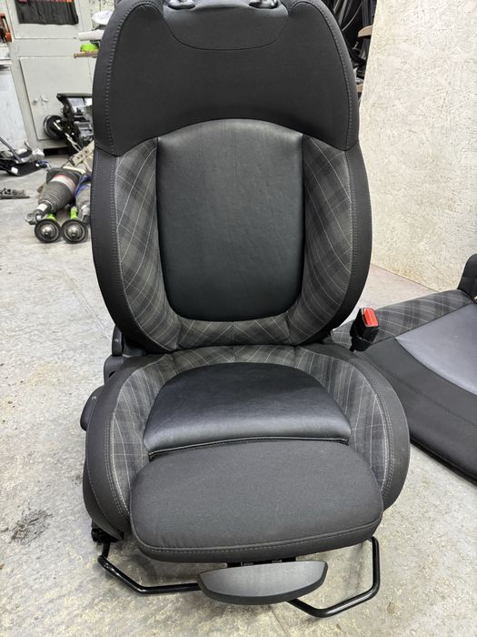 Салон Шкіра Mini Cooper S JCW Сидіння Сиденья Ф56 F56 Разборка BMW B48