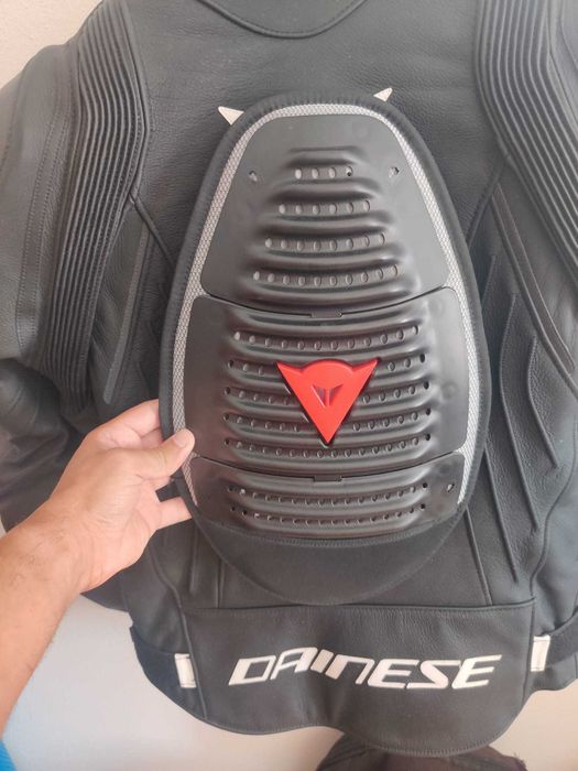 Casaco de pele Dainese Avro 4 Preto Mate