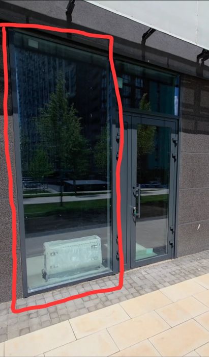 Склопакет двокамерний з загартованого скла