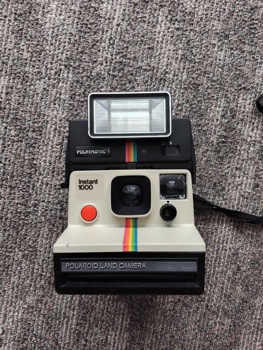 Polaroid Instant 1000 +  Спалах Polatronic 1