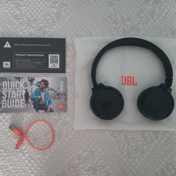 Teclado MARS GAMING, Comando NPLAY e Phones JBL (Nunca Usados)