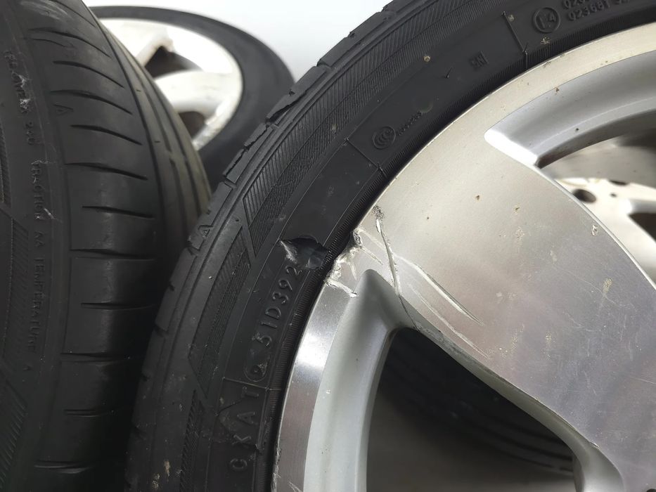 Conjunto de jantes 17 Mercedes 5x112 8J ET 35