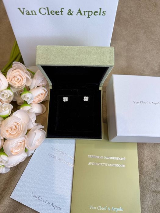 Сережки Van Cleef