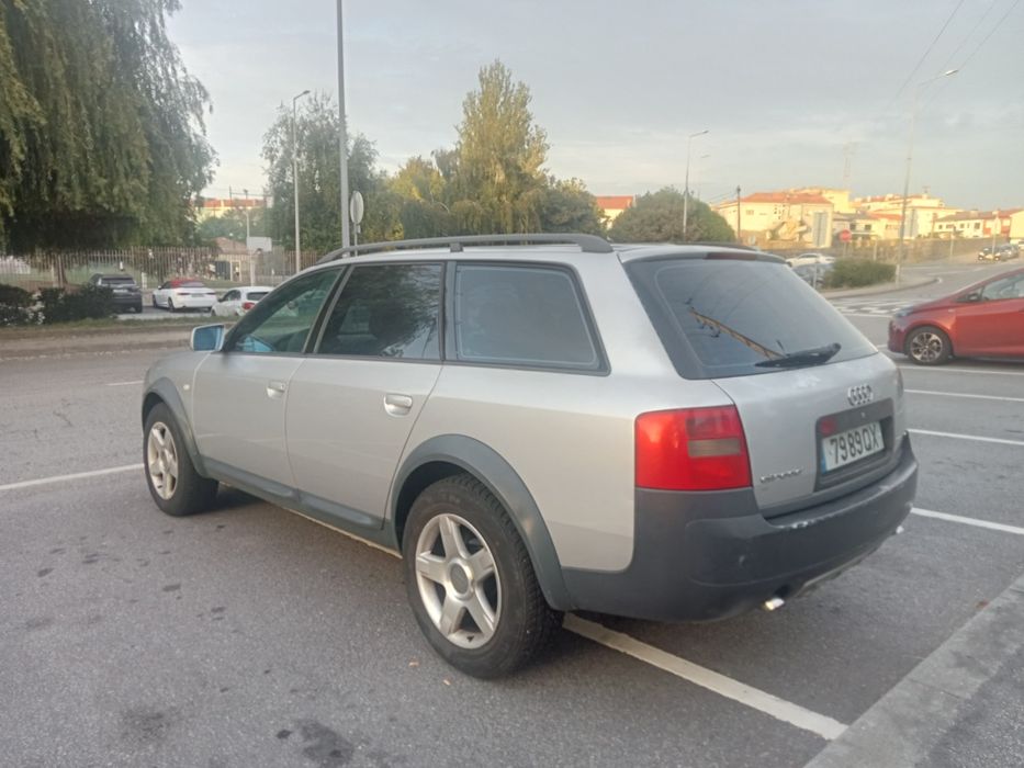 Audi A6 AllRoad 2.5 TDI V6 Quattro caixa automática